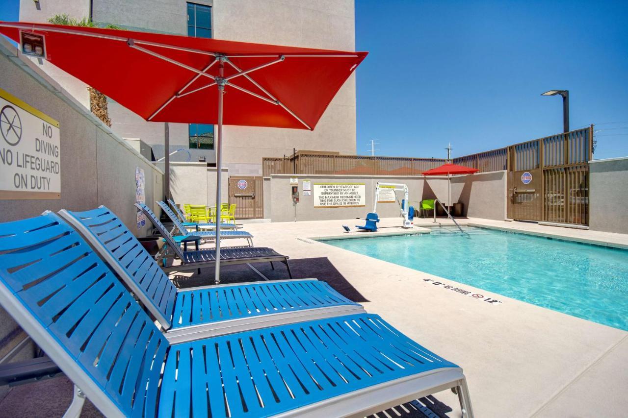 Home2 Suites By Hilton Las Vegas North Exteriér fotografie